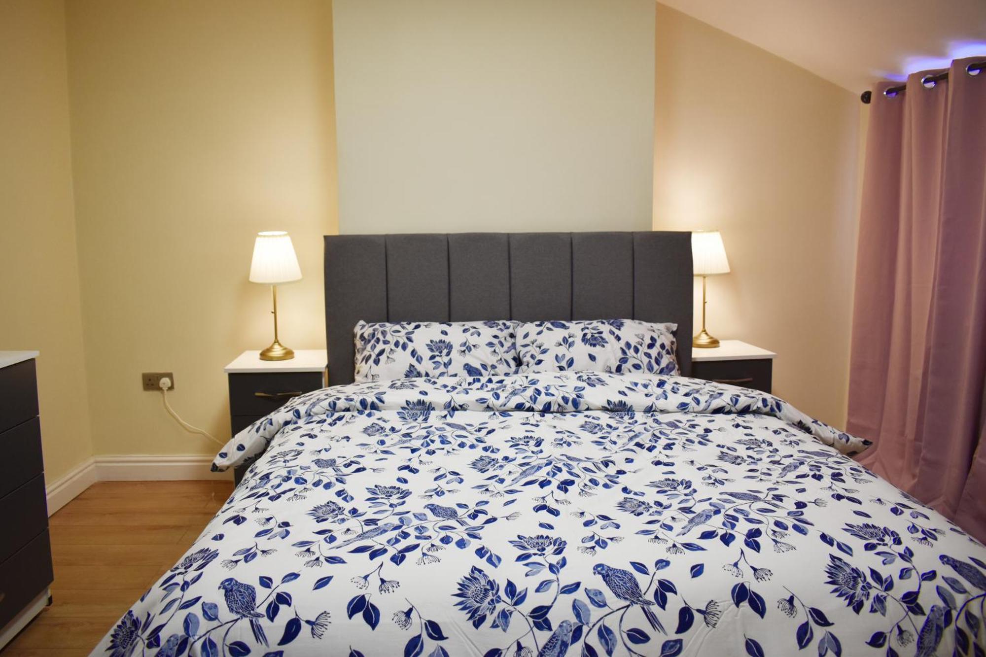 Birmingham City Centre Bedroom, Parking, Wifi, Kitchen, Living Room Exterior foto